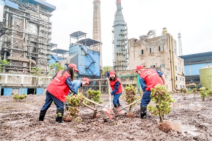 瀘天化股份公司開展義務(wù)植樹活動(dòng)