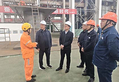 瀘天化集團(tuán)黨委書(shū)記、董事長(zhǎng)羅火明率隊(duì)到公司調(diào)研指導(dǎo)